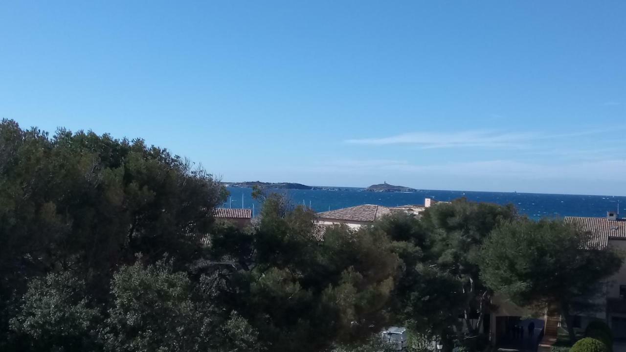 Apartment Domaine De La Coudouliere, T2 Climatise Terrasse Vue Sans Vis A Vis A 100m Six-Fours-les-Plages